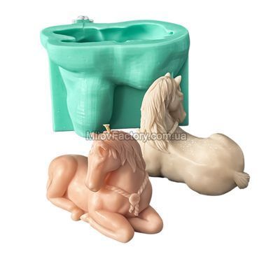 Silicone mold Horse lying down + holders